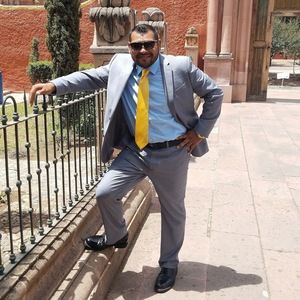 Meet your Posher, Osiel